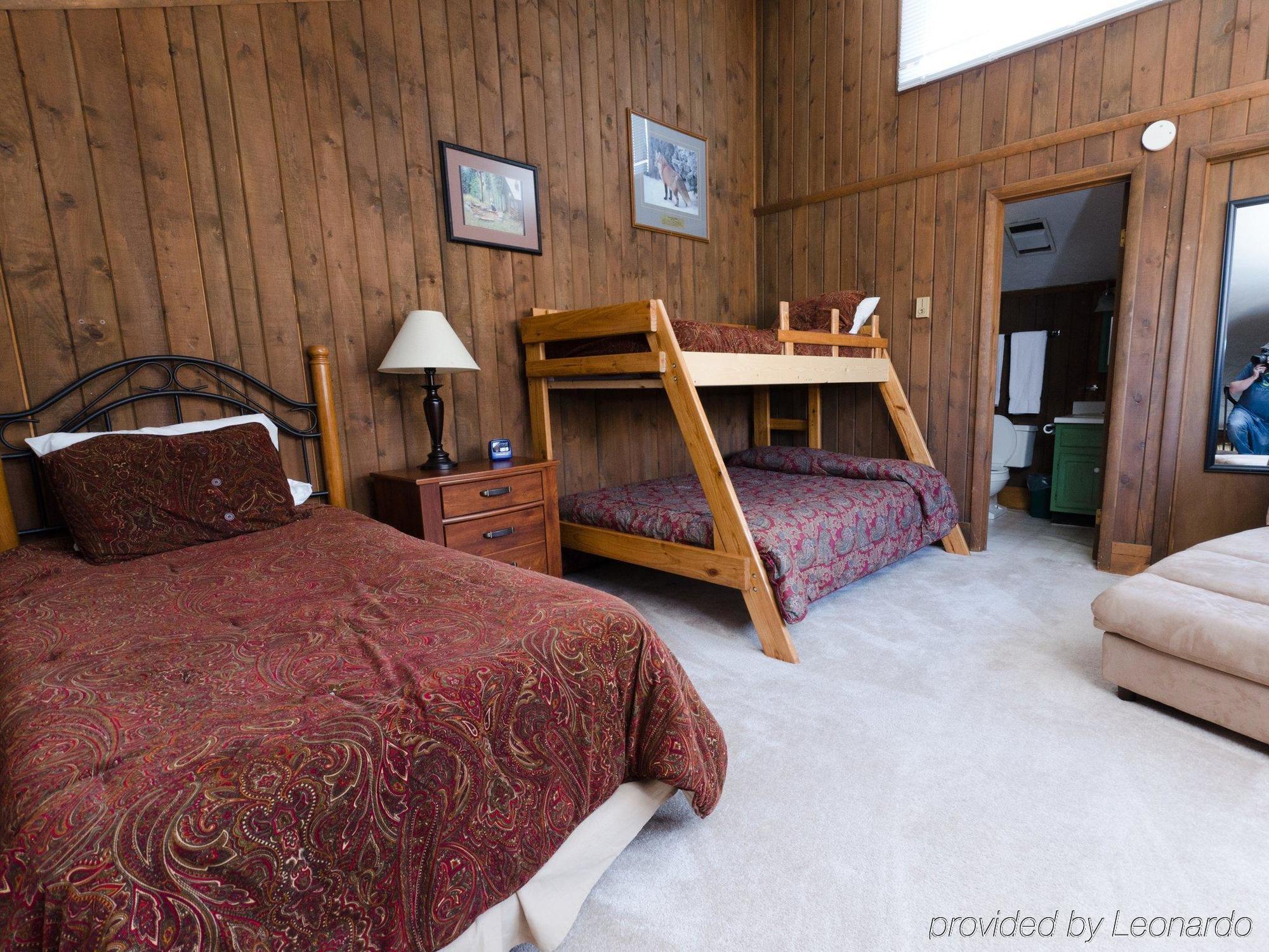 Отель Snowcrest Сноушу Экстерьер фото